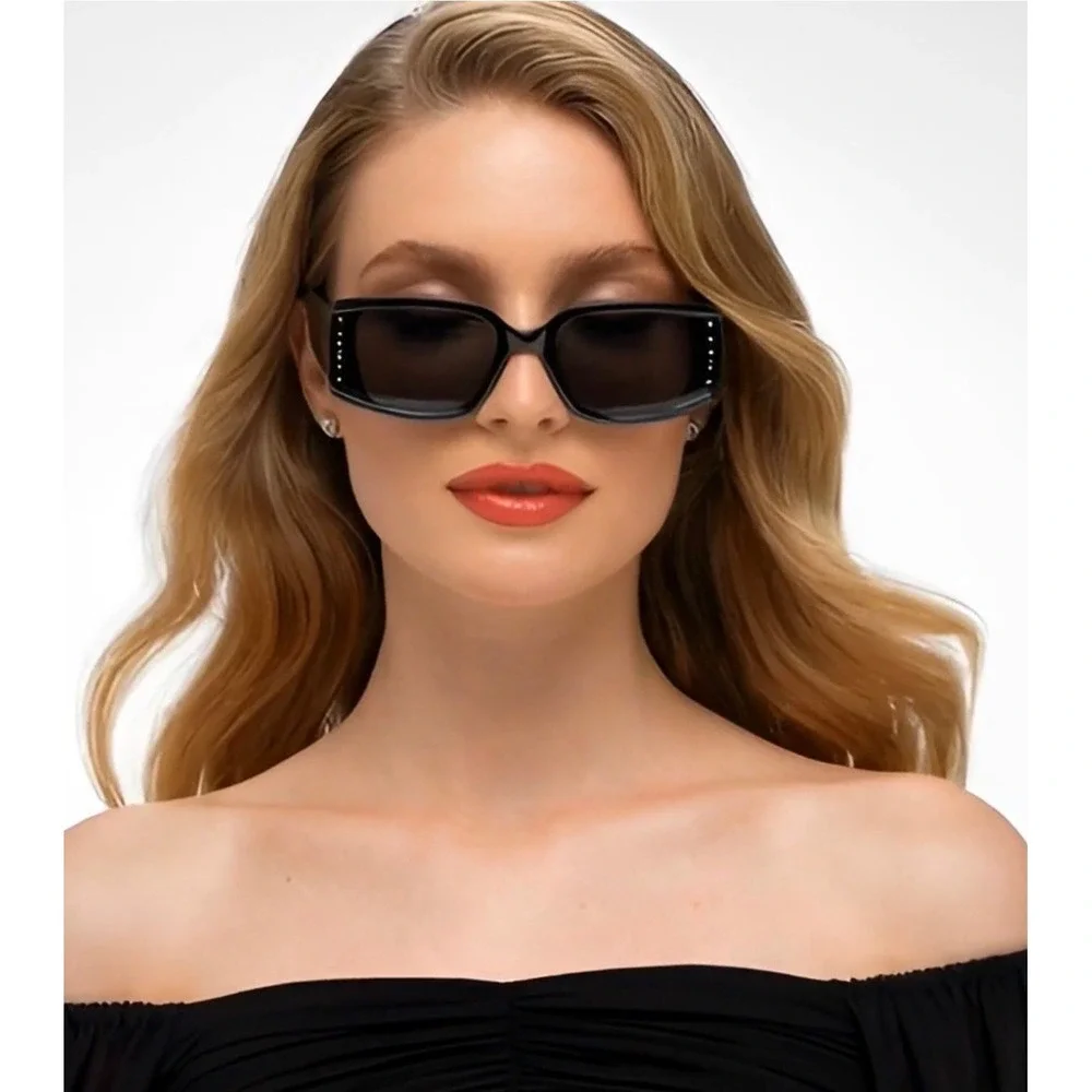 Black Sunglasses Women Retro Square Shades Chic Retro Glam Streetwear Cyber 2026